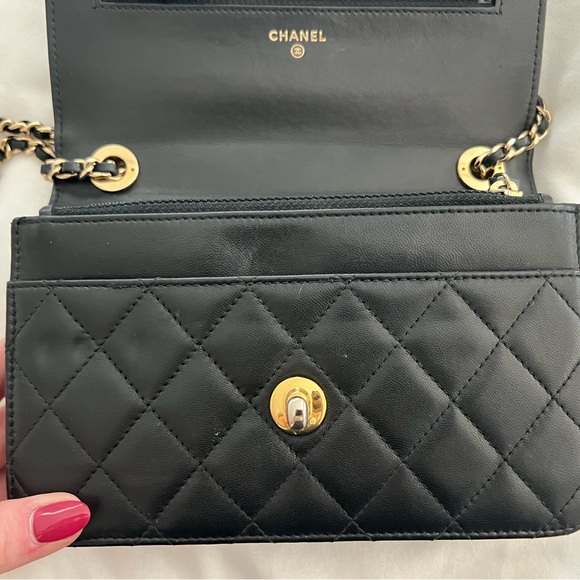 Chanel Trendy WOC Black Leather, Gold Hardware - Picture 9 of 16